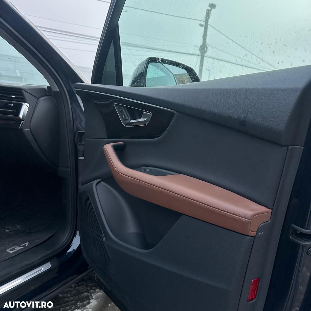 Audi Q7 55 TFSI quattro Tiptronic MHEV S Line - 27