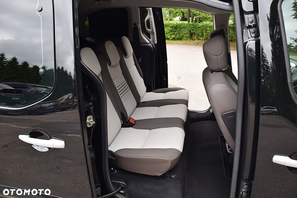 Citroën Berlingo 1.6 HDi 110 FAP Multispace Exclusive - 29