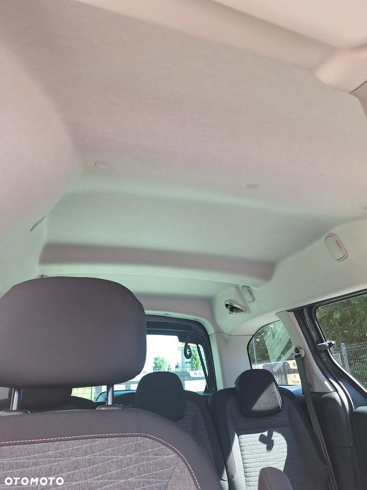 Citroën Berlingo Multispace PureTech 110 SHINE - 19