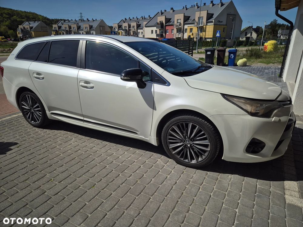Toyota Avensis 1.8 Selection MS - 2