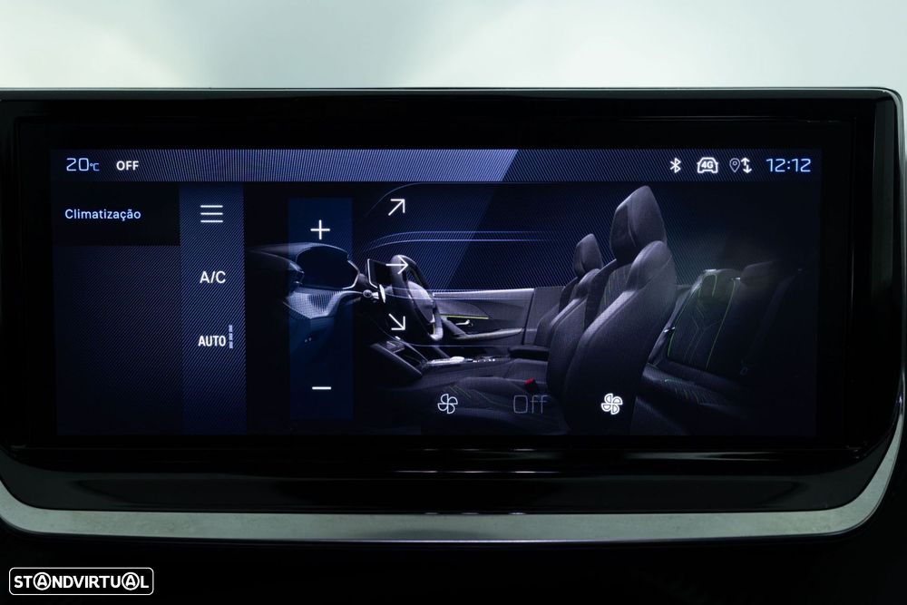 Peugeot 2008 1.2 Hybrid Allure e-DCS6 - 43