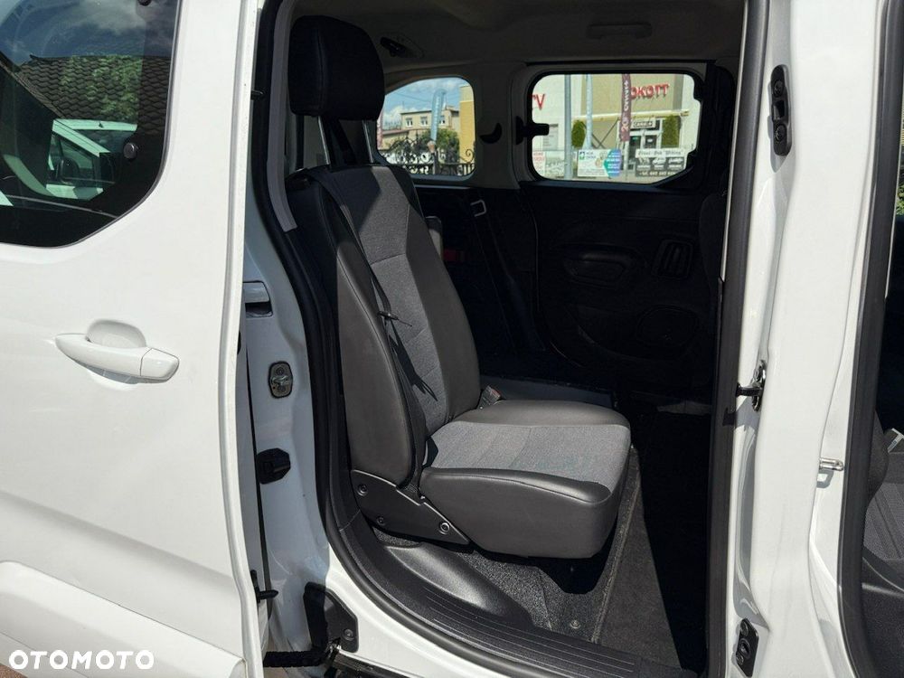 Opel Combo - 25