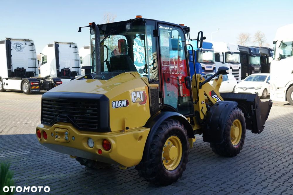 Caterpillar 906M / ŁADOWARKA KOŁOWA / 2020 ROK / ŁYŻKA SZCZĘKOWA / - 12