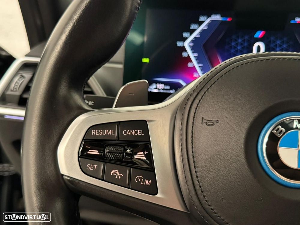 BMW 330 e Pack M Auto - 19