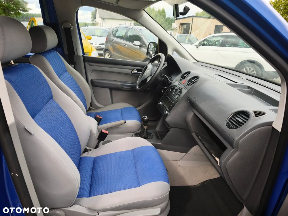 Volkswagen Caddy Life - 17