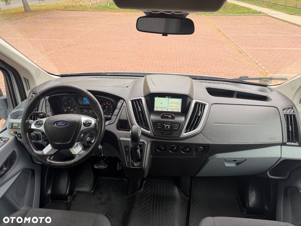 Ford Transit - 17