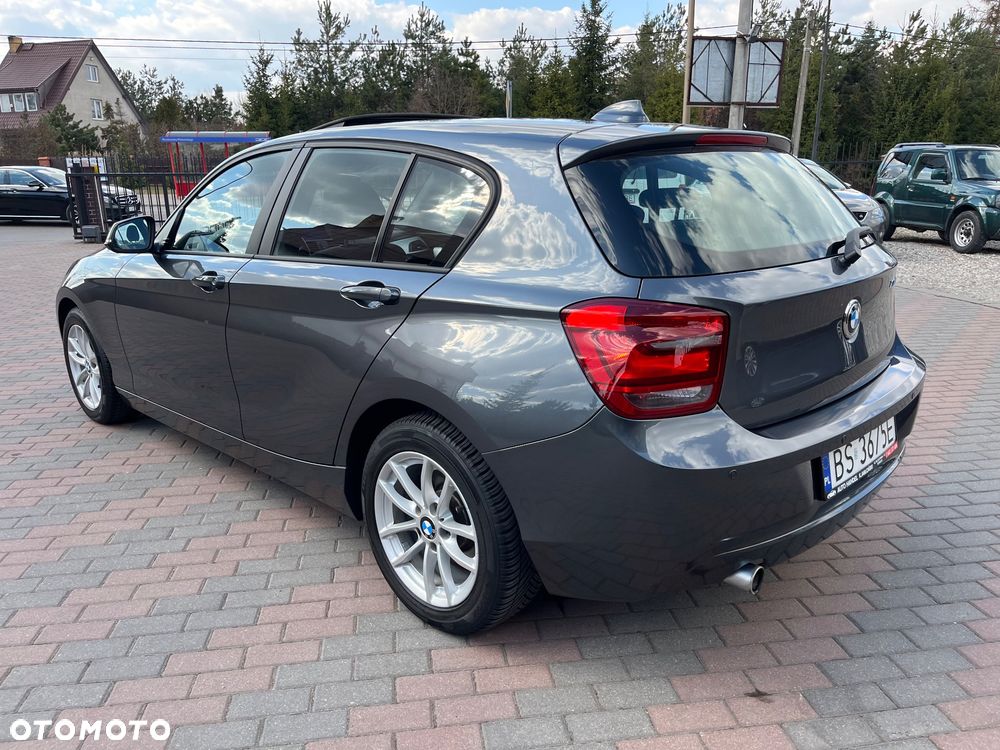 BMW Seria 1 116i Sport Line - 12