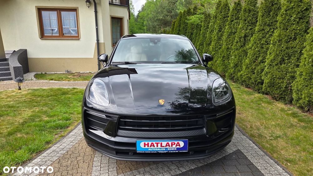 Porsche Macan Standard - 2