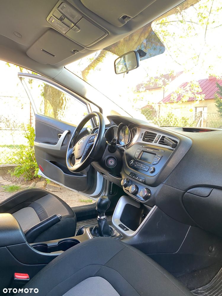 Kia Ceed - 19