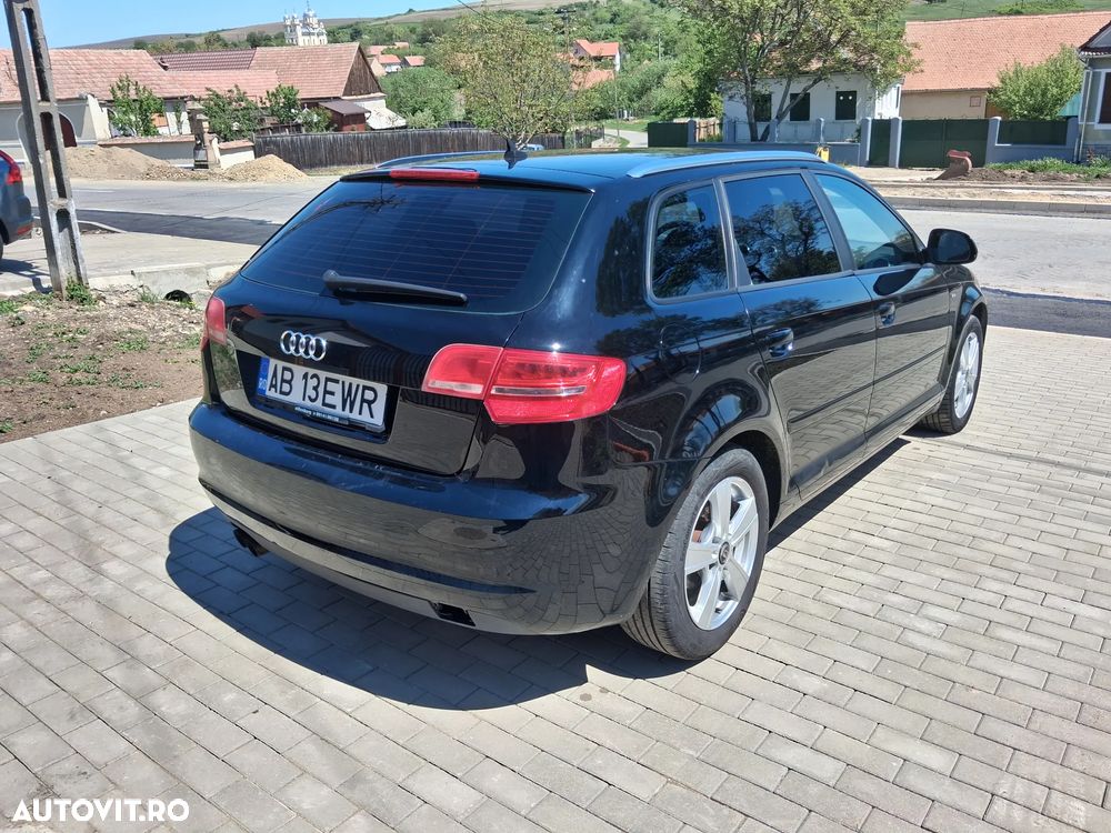 Audi A3 1.4 TFSI ack S line Sportpaket - 3