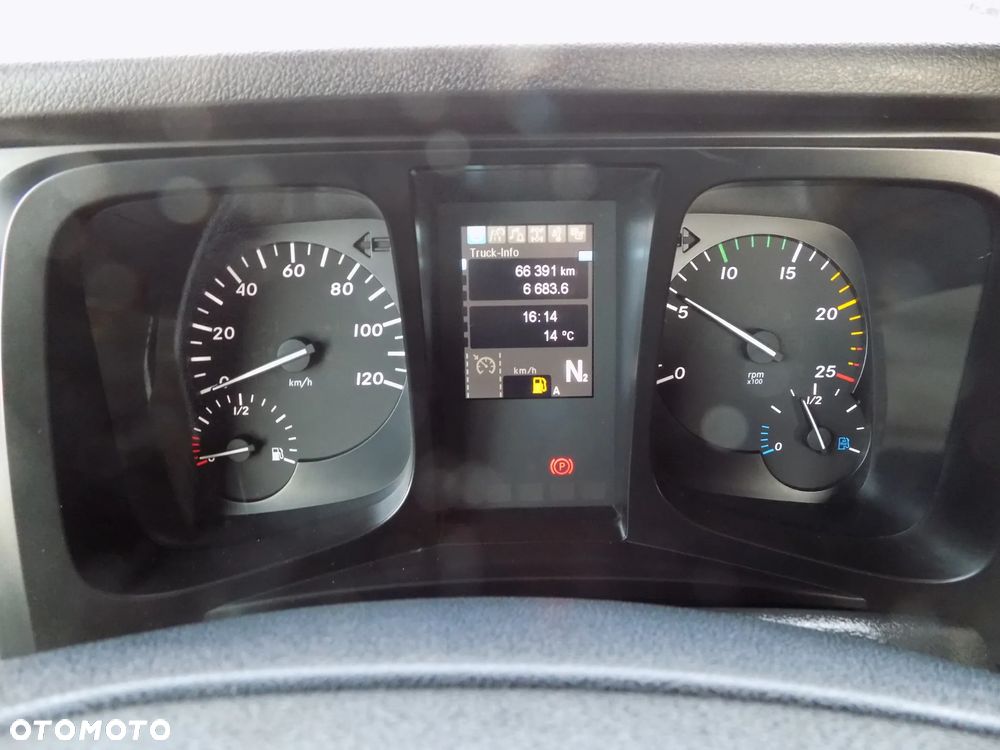 Mercedes-Benz 3240 AROCS/LIEBHERR/ - 23