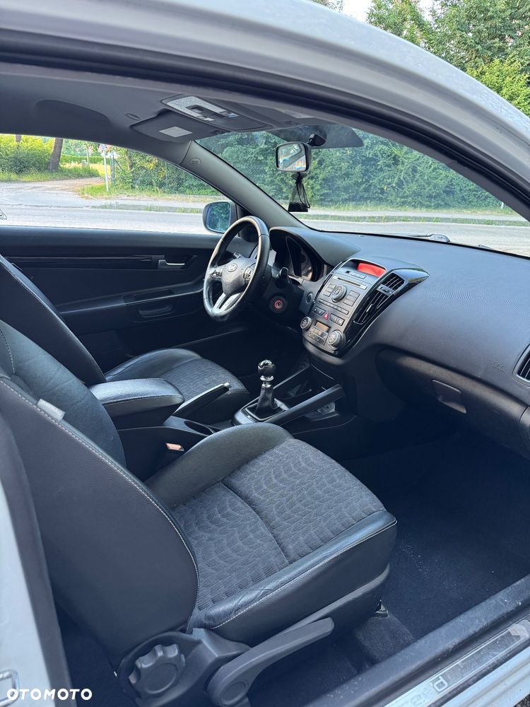Kia ProCeed 1.6 Crdi Optimum + - 11