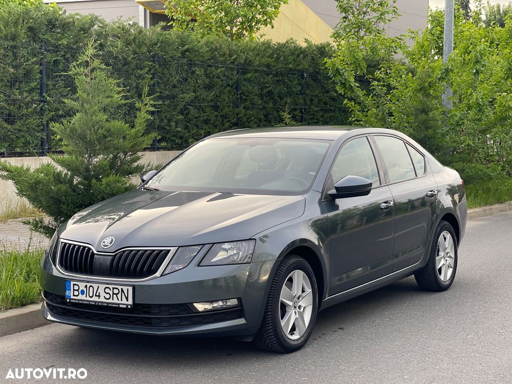 Skoda Octavia - 1