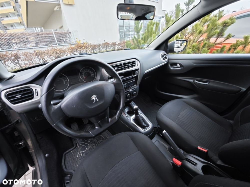 Peugeot 301 - 7
