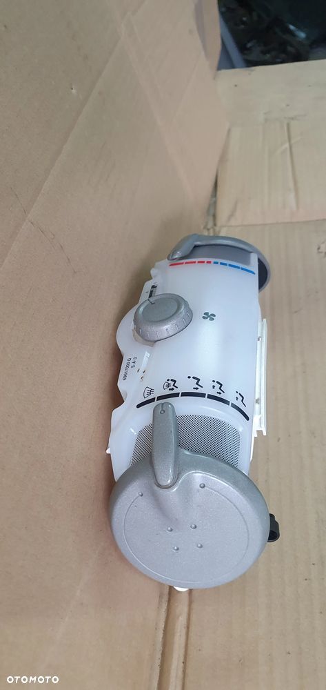 Panel nawiewu powietrza Toyota Aygo I 55900-0H010 - 3