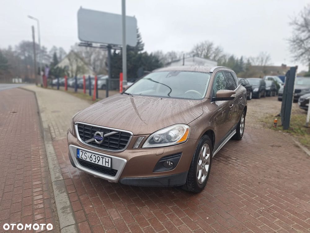 Volvo XC 60 - 1