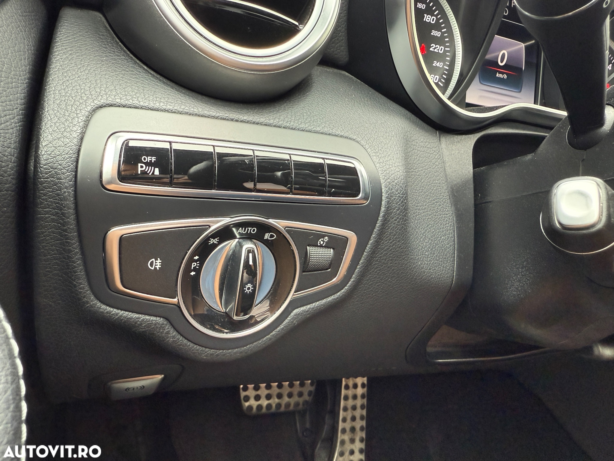 Mercedes-Benz C - 18