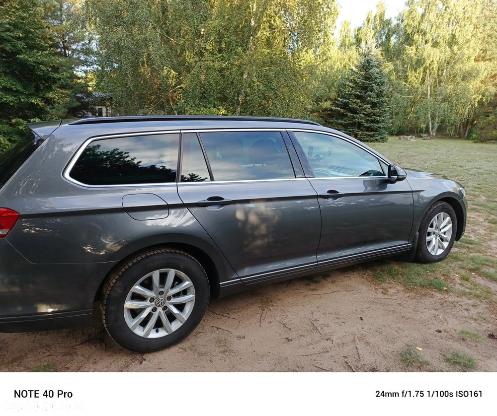 Volkswagen Passat Variant 2.0 TDI DSG (BlueMotion Technology) Comfortline - 5
