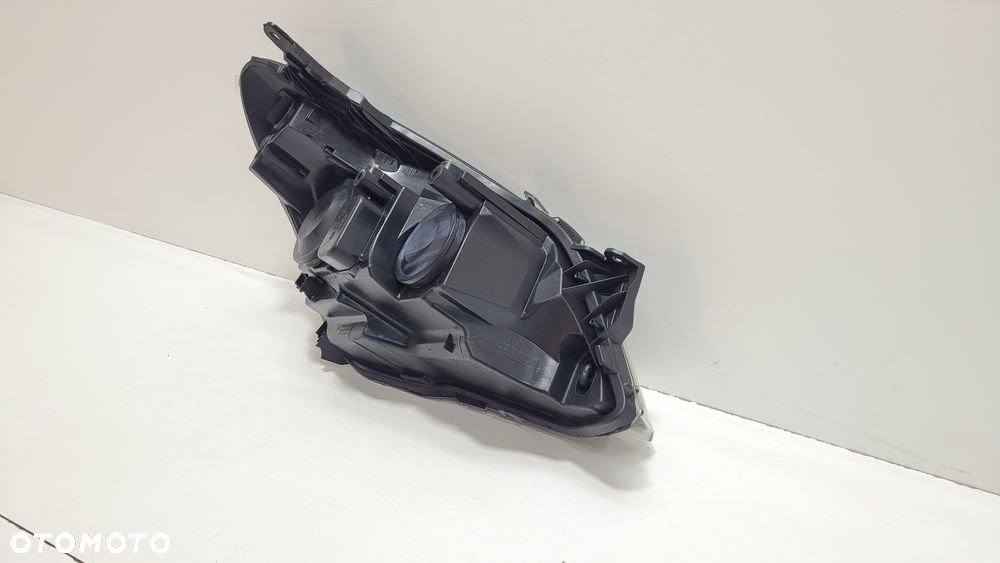 Lampa przód przednia LEWA  Astra III GTC CZARNA - 6
