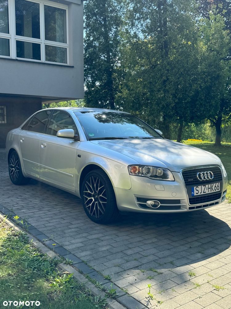 Audi A4 Limousine - 2