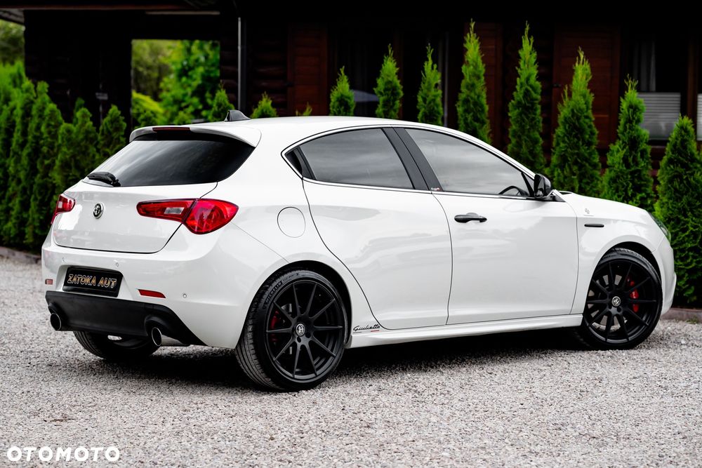 Alfa Romeo Giulietta 1750 TBi QV TCT - 16