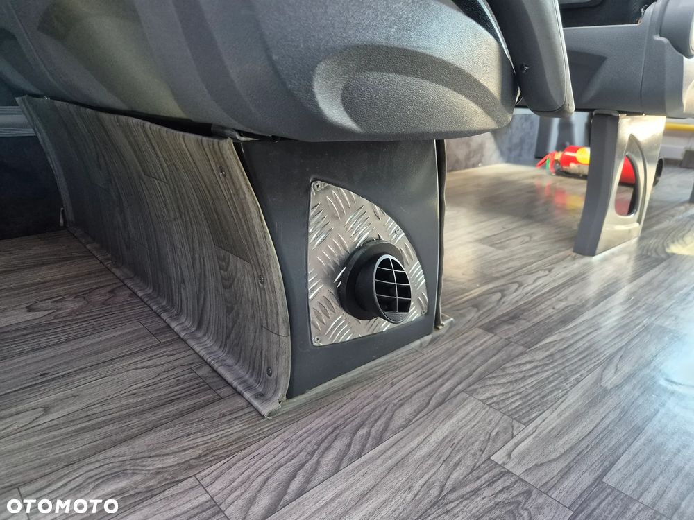 Mercedes-Benz SPRINTER / SPROWADZONY / EURO 6 / WINDA - 25