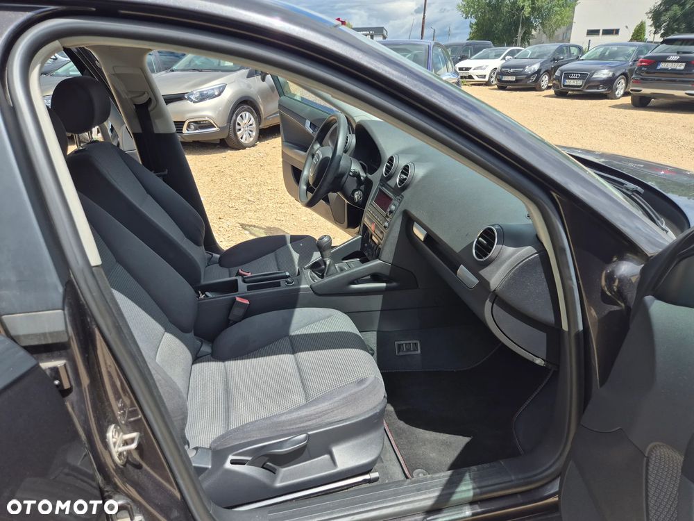 Audi A3 Sportback 1.9 TDI Attraction - 7