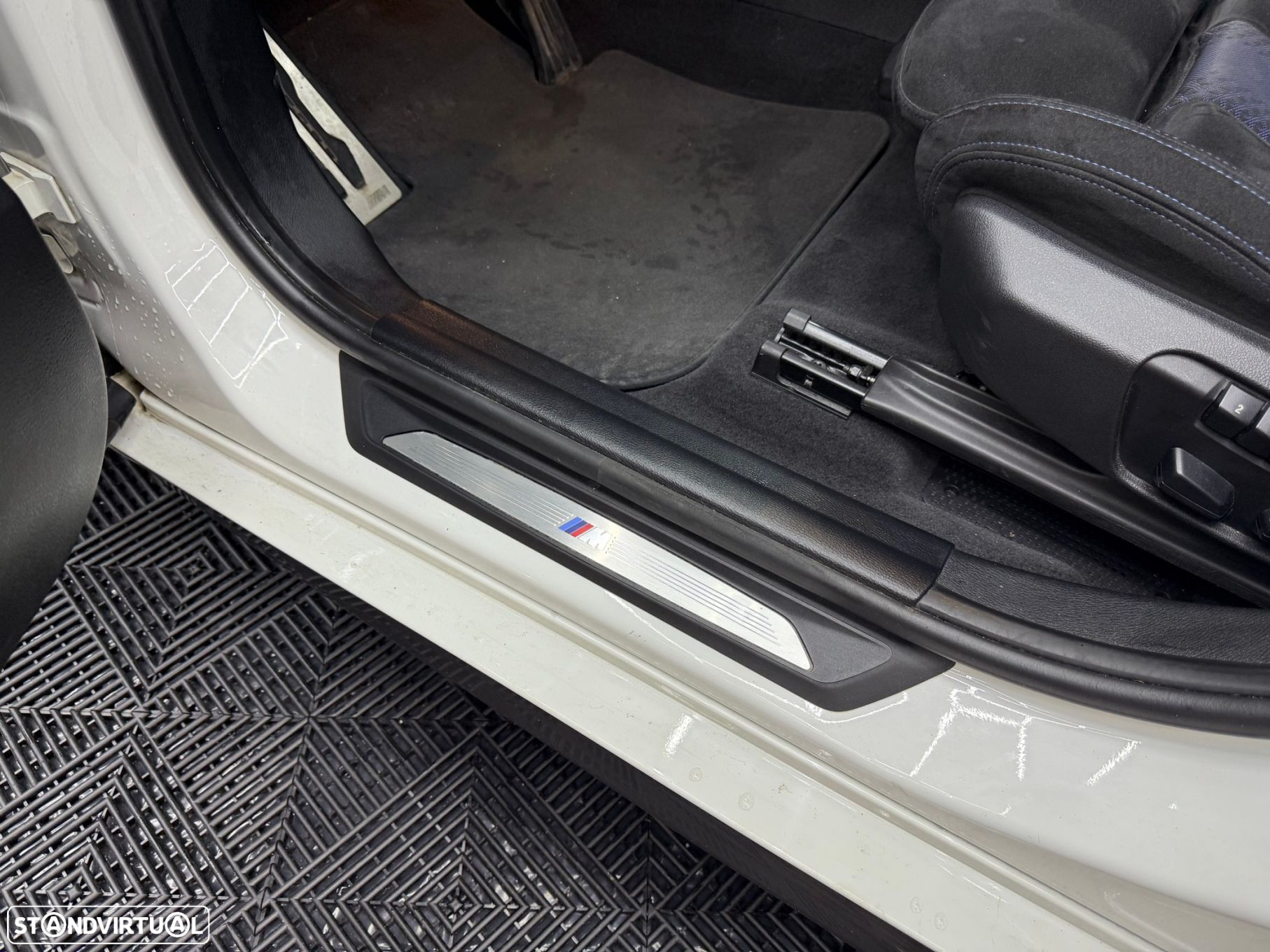 BMW X2 18 d xDrive Auto Pack M - 22