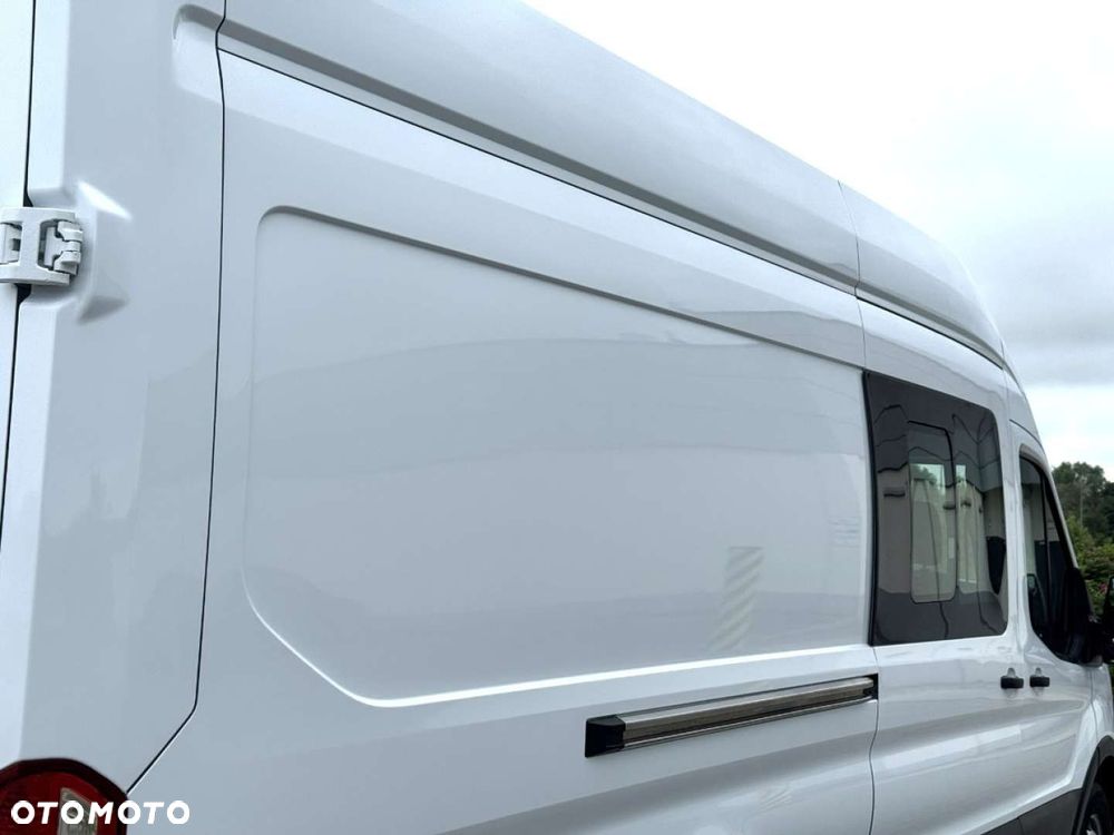 Ford Transit - 12