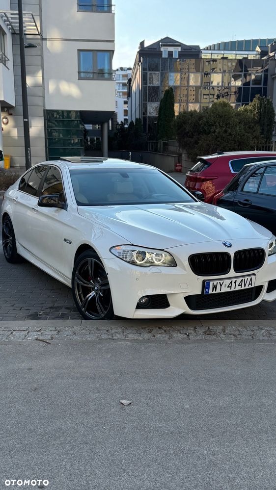 BMW Seria 5 528i xDrive - 1