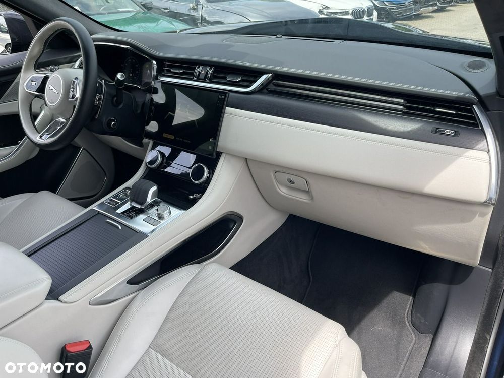 Jaguar F-Pace 3.0 P400 mHEV AWD 400 Sport - 11