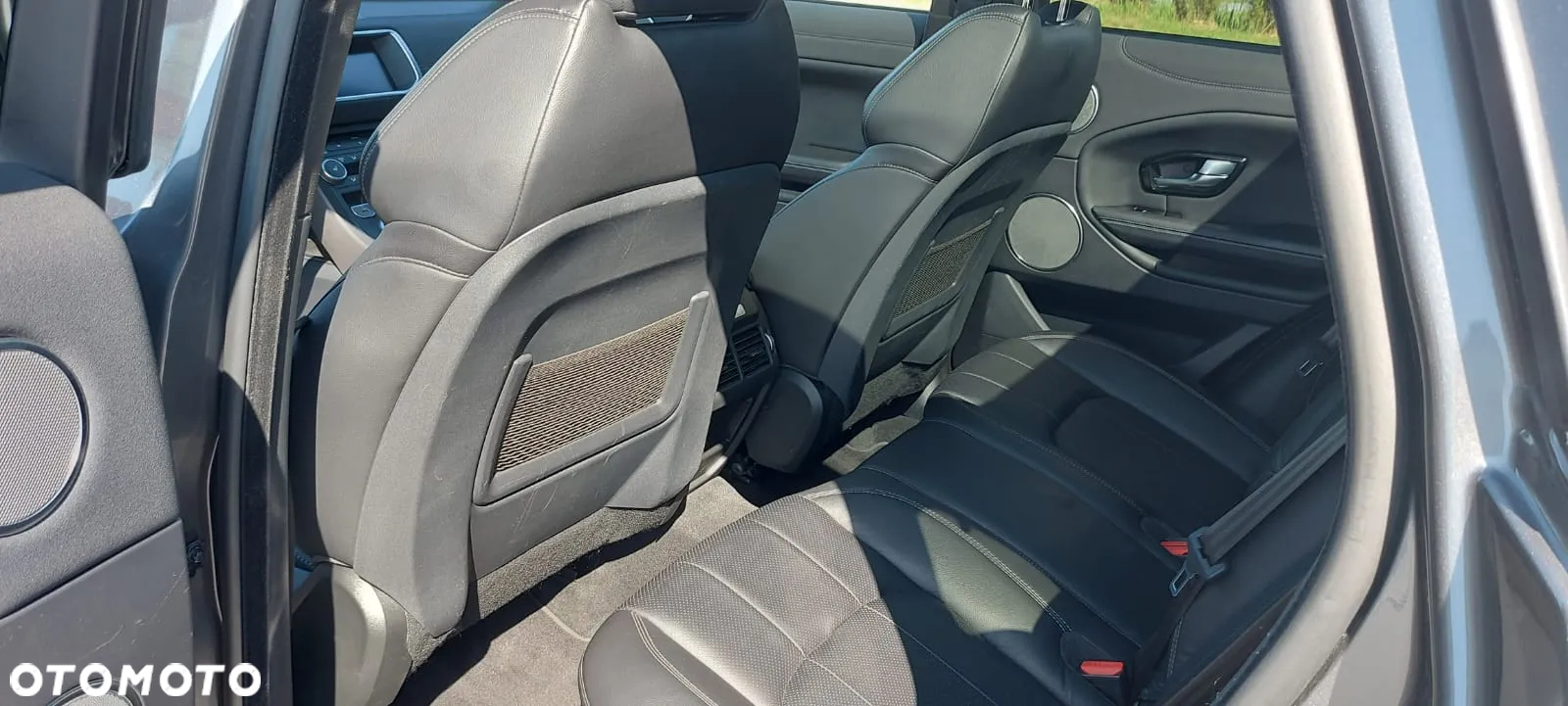 Land Rover Range Rover Evoque - 11