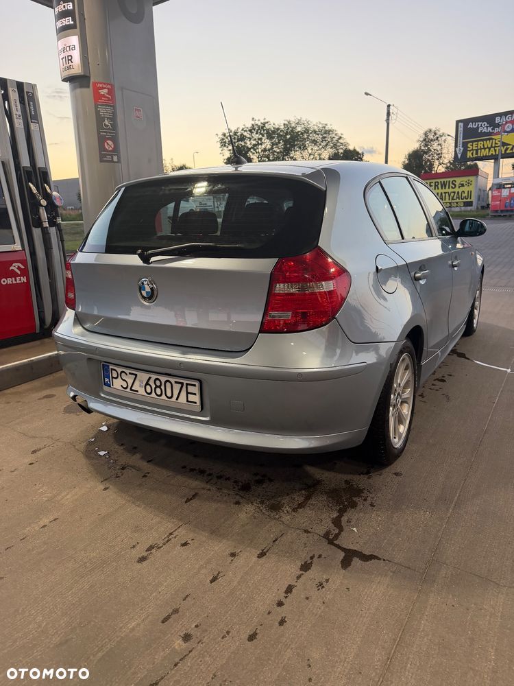 BMW Seria 1 116i - 4