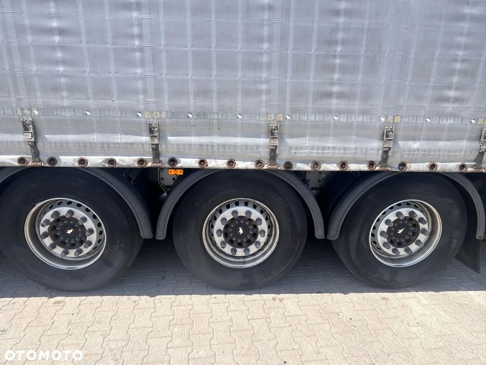Schmitz Cargobull SCB*S3T - 12