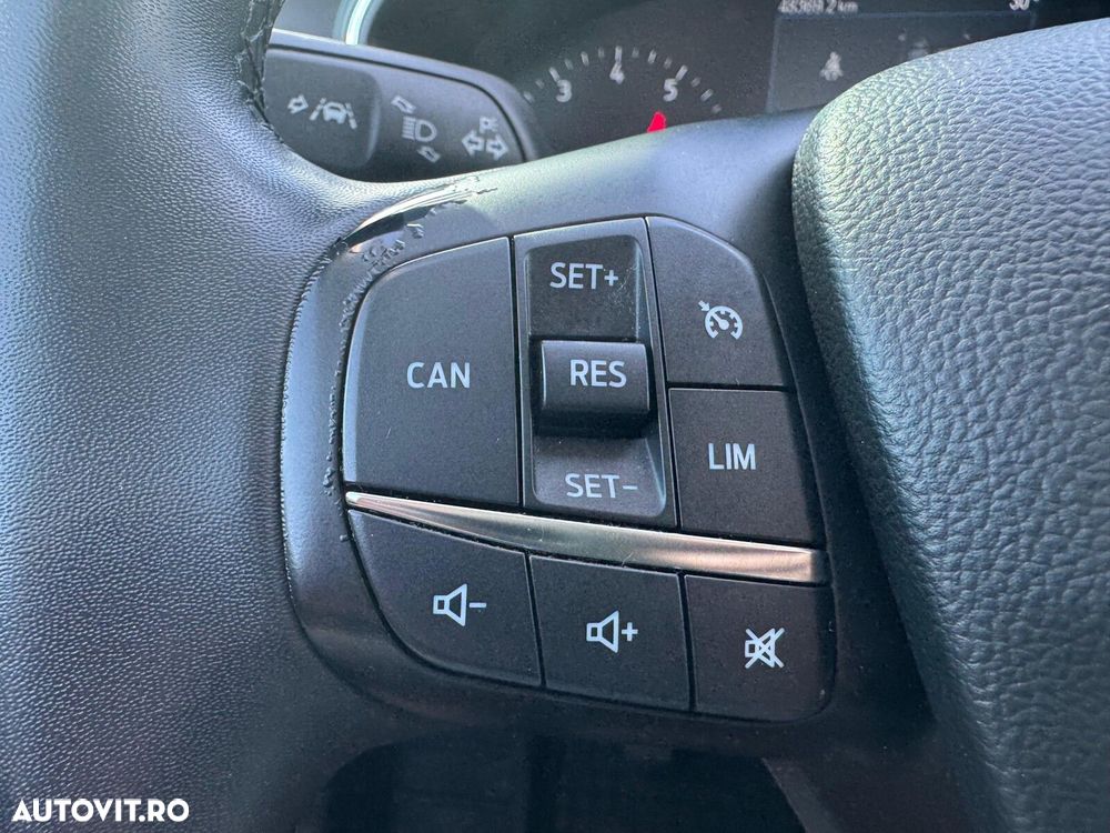 Ford Focus - 16