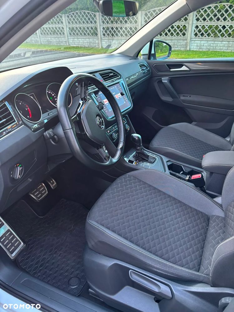 Volkswagen Tiguan - 13