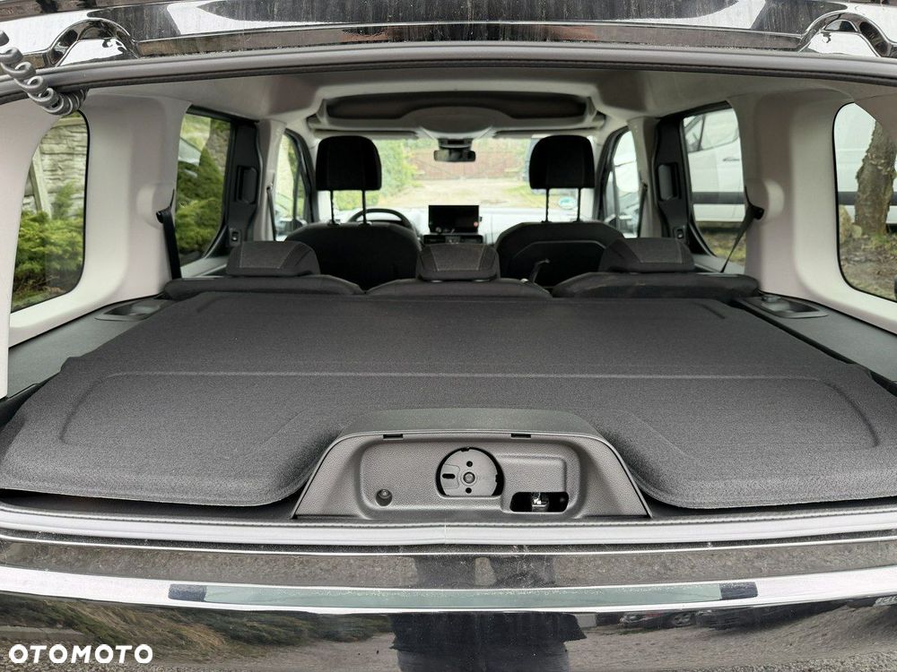 Opel Combo 1.5 D Automatik GS - 32