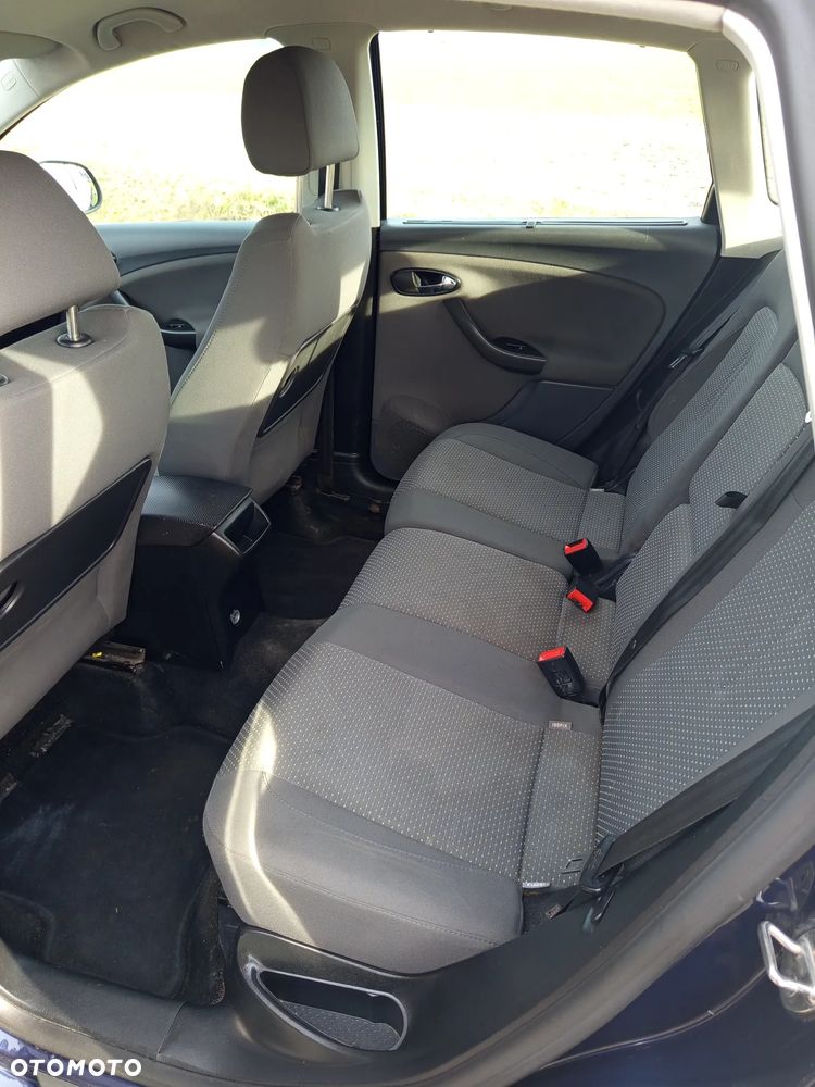 Seat Altea XL 2.0 TDI DPF Stylance - 5