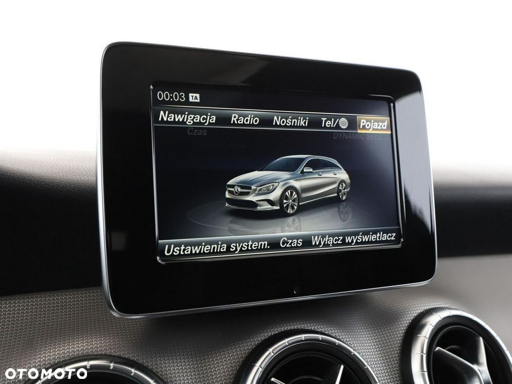 Mercedes-Benz CLA 180 d 7G-DCT Urban - 25