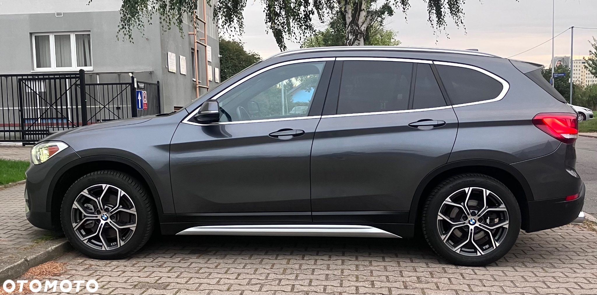 BMW X1 xDrive25i xLine - 5