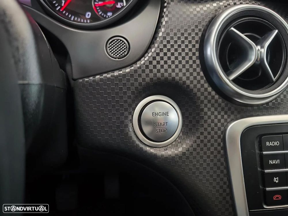 Mercedes-Benz A 180 - 52