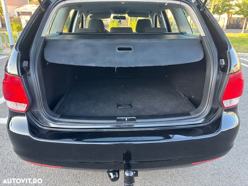 Volkswagen Golf 1.6 TDI DPF Comfortline - 9