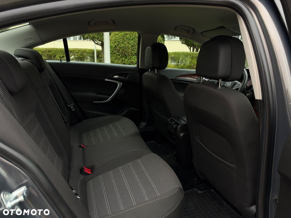 Opel Insignia 1.6 T Cosmo S&S - 38