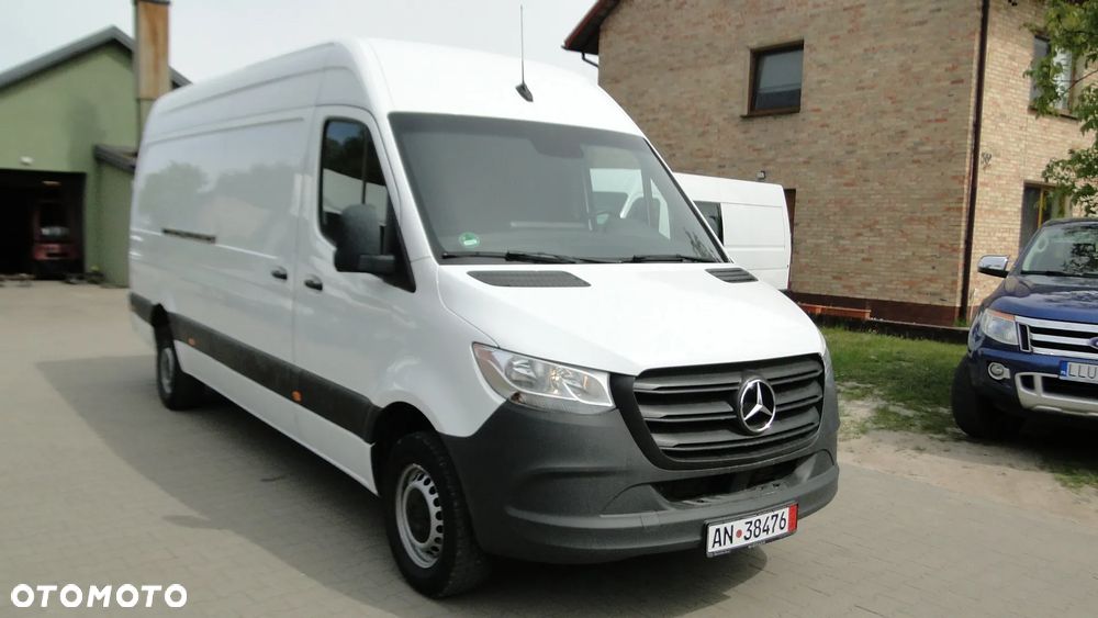 Mercedes-Benz SPRINTER - 3