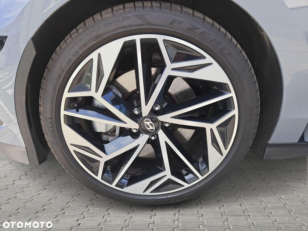 Hyundai IONIQ 6 77kWh Uniq 4WD - 12