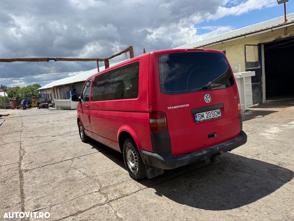 Volkswagen Transporter Caravelle Scurt (7 loc) - 7