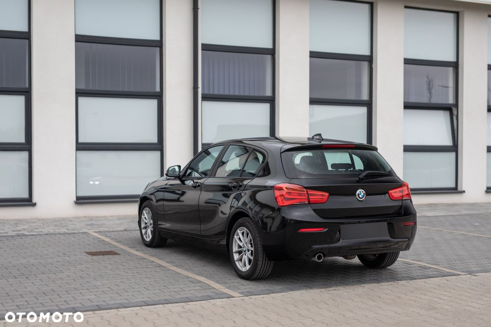 BMW Seria 1 118d - 19