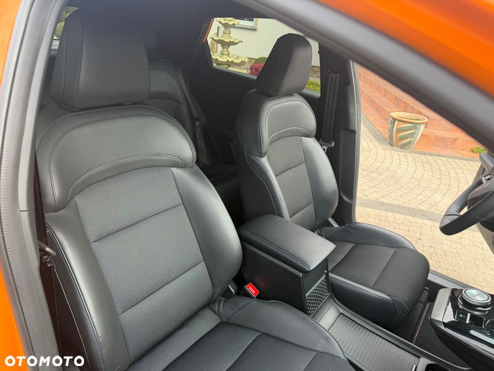 MG 4 Luxury 64 kWh - 6