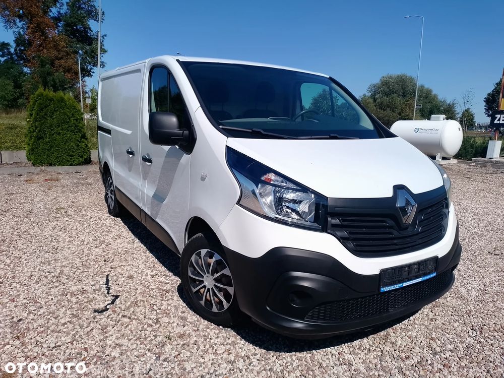 Renault Trafic - 21