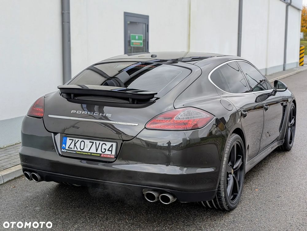 Porsche Panamera 4S PDK - 4